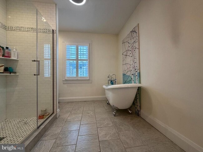 Building Photo - 4514 Arabia Ave