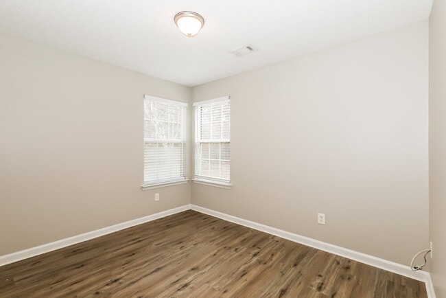 Building Photo - 656 Penstock Path