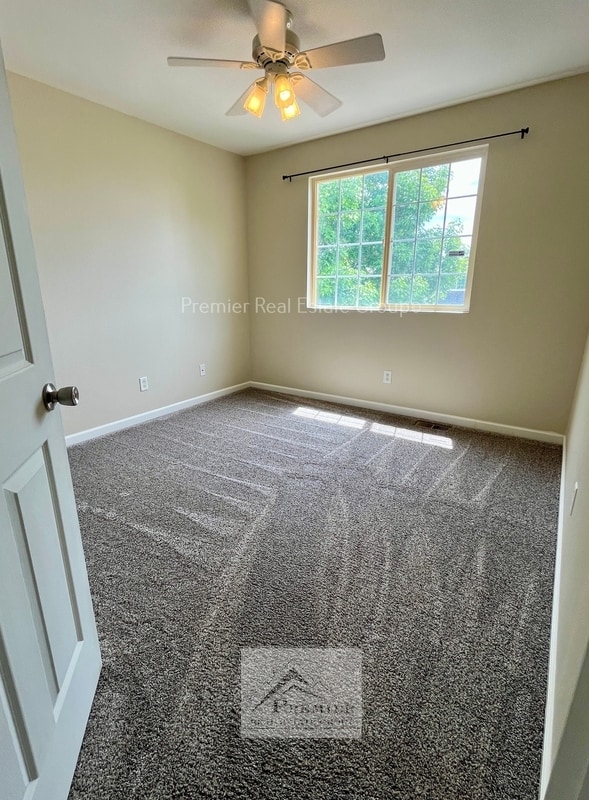 Building Photo - 7722 Barn Owl Dr