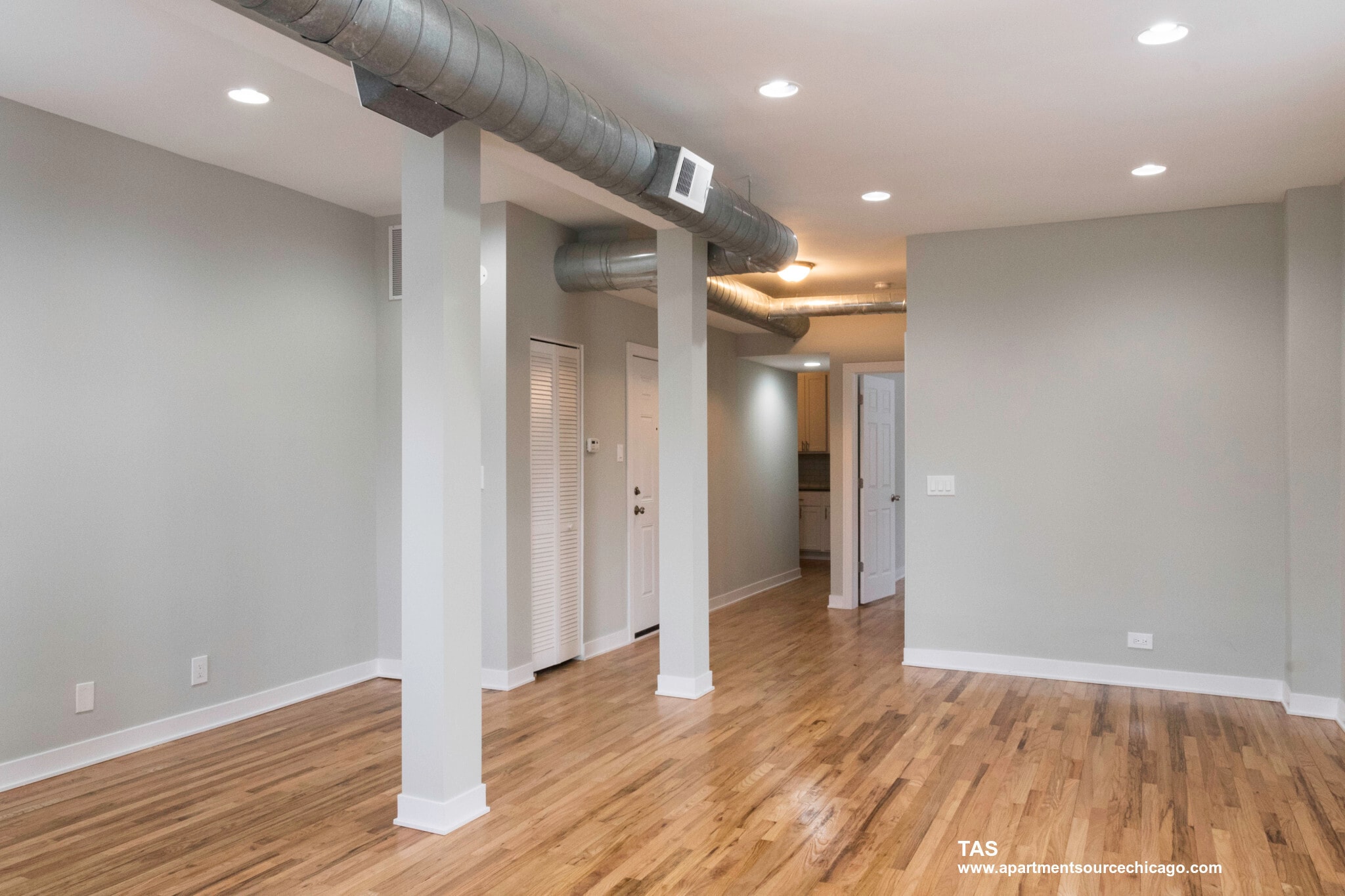 Building Photo - 2457 W Logan Blvd