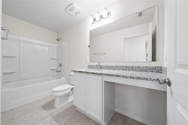 Building Photo - 9061 Oscraft Dr