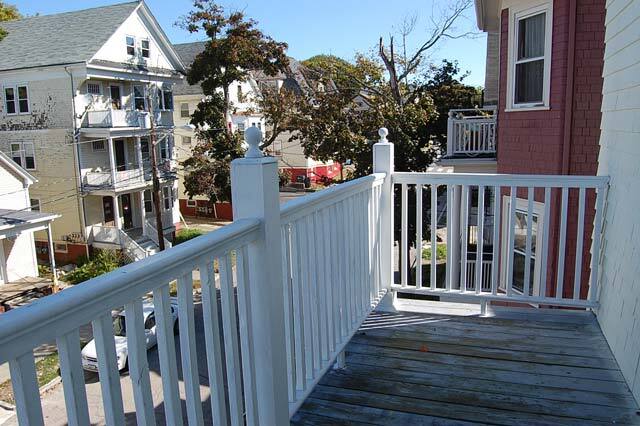 Building Photo - 65 Carrington Ave