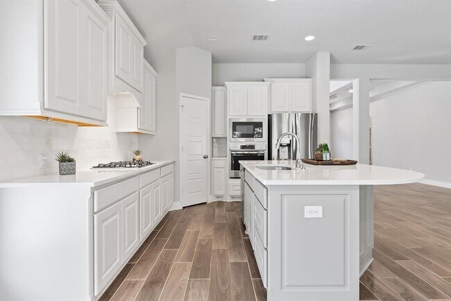 Building Photo - 3604 Mercer Rd