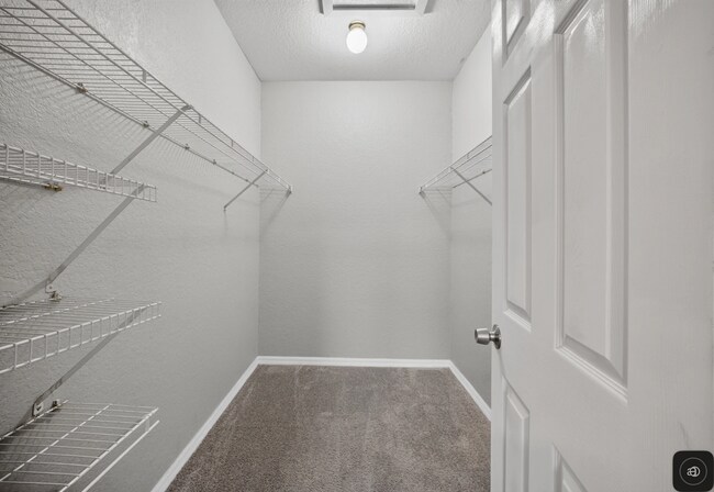 Building Photo - 821 Grand Regency Pointe