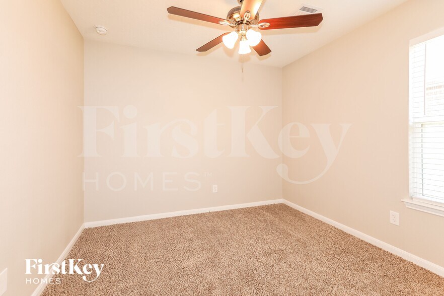 Building Photo - 2854 Cayden Crk Wy