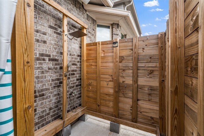 Building Photo - 29518 Sandstone Ledge Ct