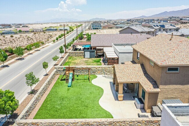 Building Photo - 7751 Enchanted Path Dr