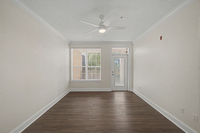 Building Photo - 159 Brooks St SE