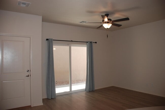 Building Photo - 1248 Tierra Verde Loop