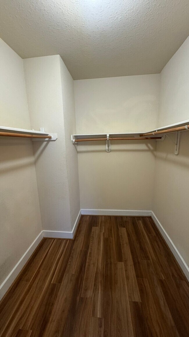 Building Photo - 11923 Prior Park Dr