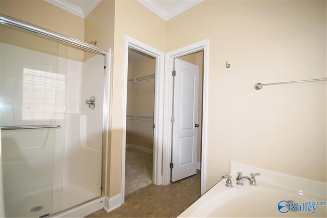 Building Photo - 106 Back Creek Cir NW