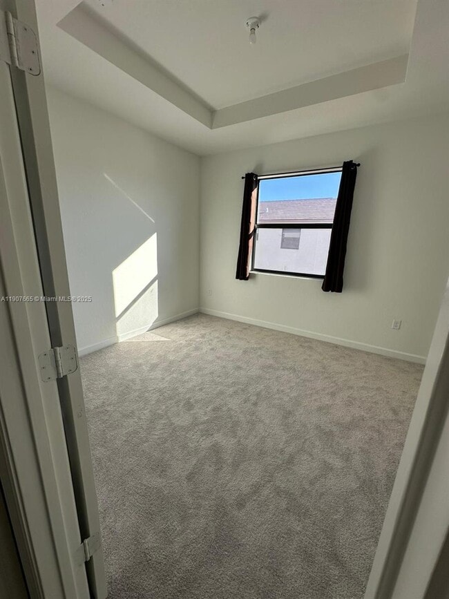 Building Photo - 12848 SW 232nd Ter