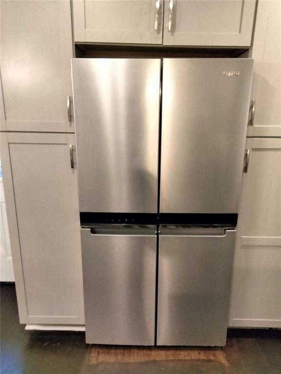 Building Photo - 2130 Keheley Dr