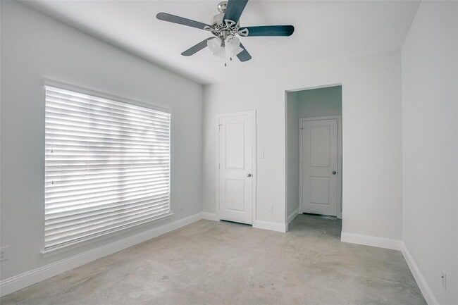 Building Photo - 2806 Gordon Ave