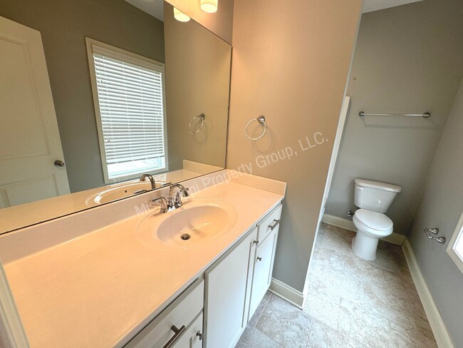 Building Photo - 3BR/2.5BA For Rent