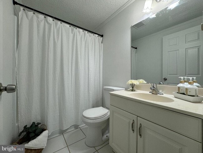 Building Photo - 1581 Skinners Turn Rd