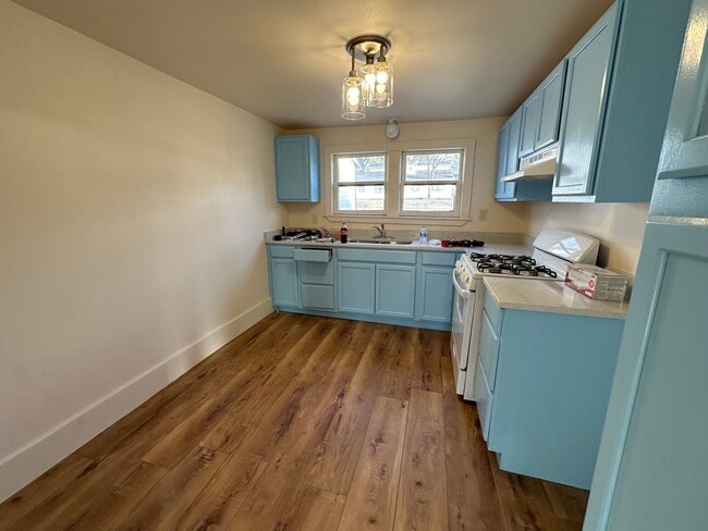 Building Photo - Come look at this remolded 2-bedroom 1-bath house in Morrilton.