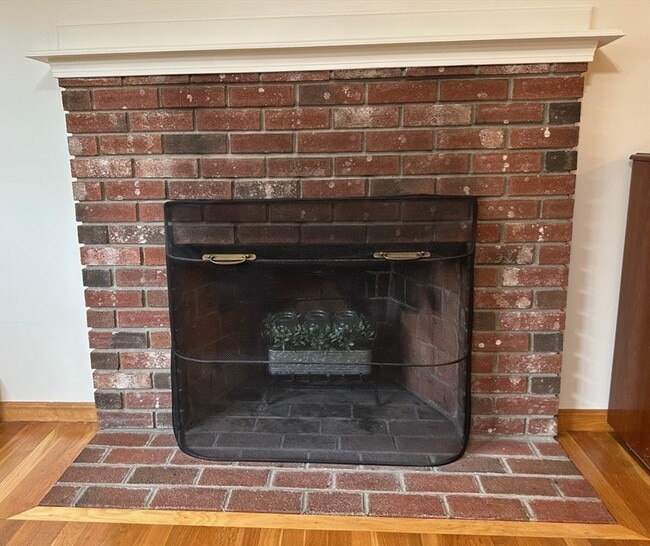 Building Photo - 15 Curlew St