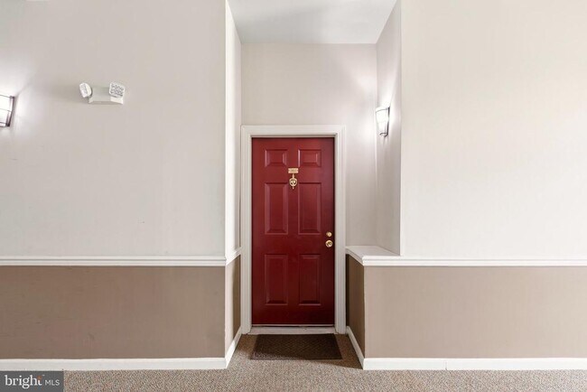 Building Photo - 4131 Fountainside Ln