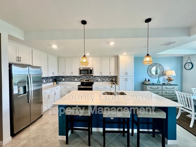 Building Photo - 12240 Wellen Golf St