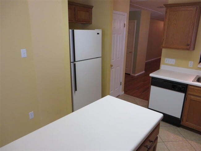 Building Photo - 15506 Imperial Jade Dr