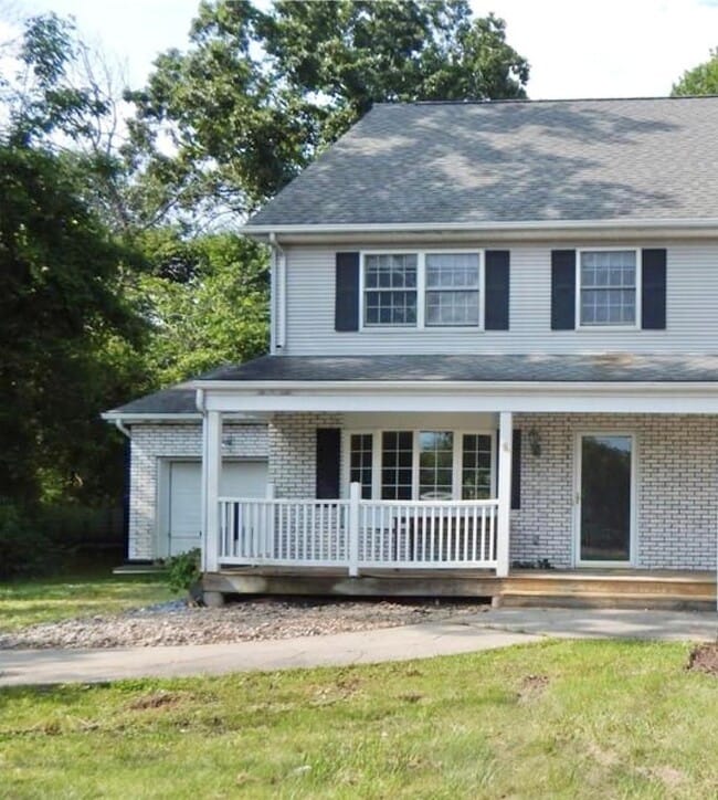 Building Photo - 7 Penny Ln