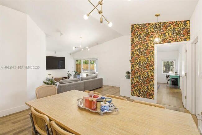 Building Photo - 10246 NW 57th Terrace