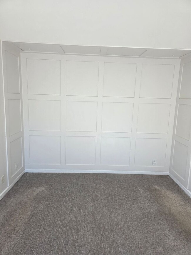 Building Photo - 4 Bedroom! Walk to Jim Warren Park, Franklin TN