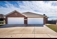 Building Photo - 456 Canvas Ct