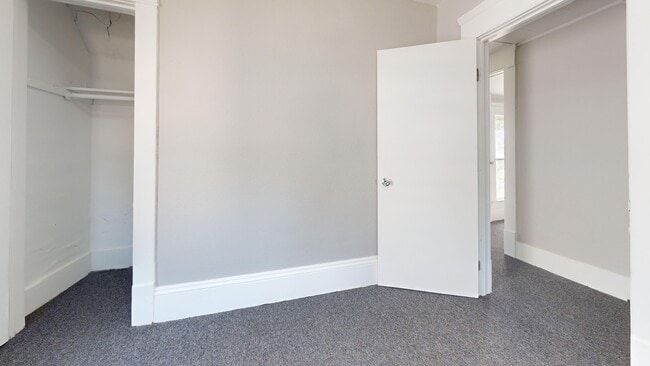 Building Photo - 1072 Wooster Rd W