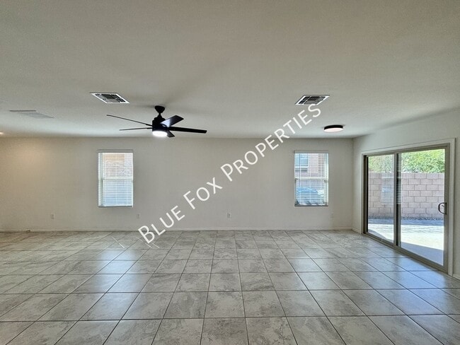 Building Photo - 8823 E Stone Meadow Cir