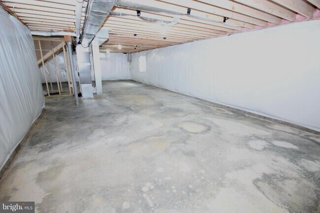 Building Photo - 83 Cherry Blossom Ct