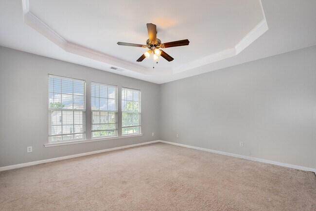 Building Photo - 10901 Claude Freeman Dr