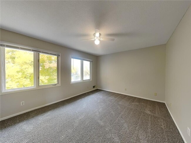 Building Photo - 8525 Ivywood Ave S