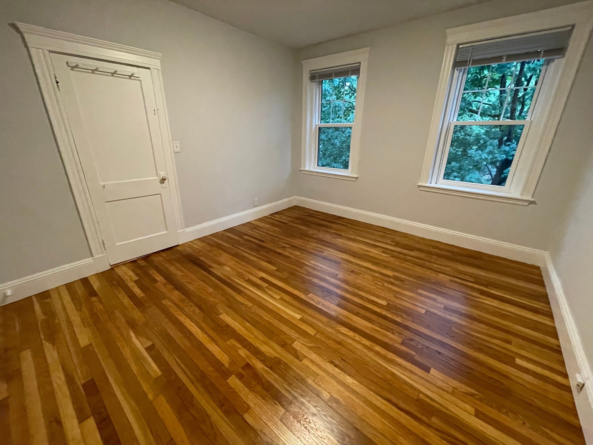 Building Photo - 22 Forest St