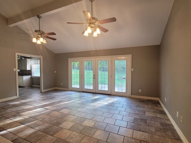 Building Photo - 1 Briar Oak Cir