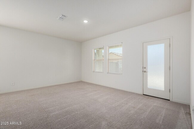 Building Photo - 5722 W Coplen Farms Rd