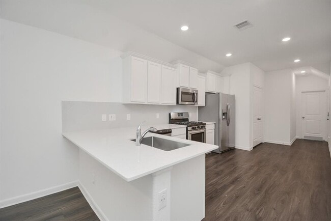 Building Photo - 11807 Kinlough Dr