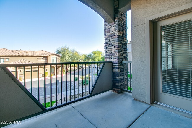 Building Photo - 5350 E Deer Valley Dr