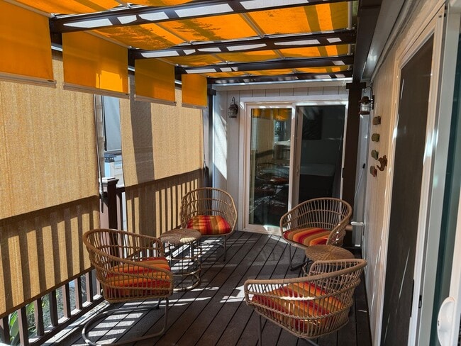 Building Photo - Charming Bungalow by the Beach in Leucadia!