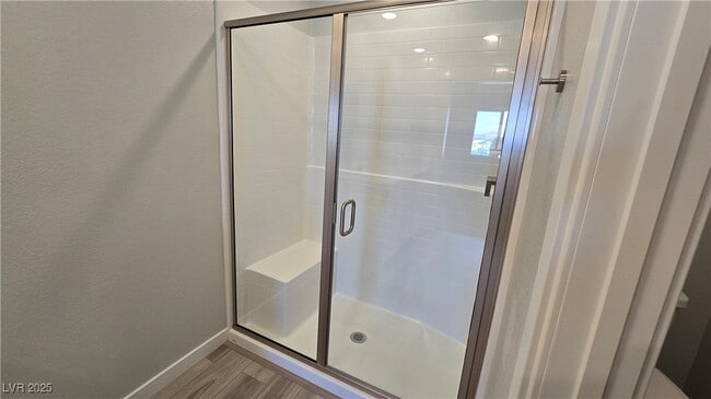 Building Photo - 988 Gearus Pl