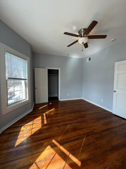 Building Photo - 2020 24th St