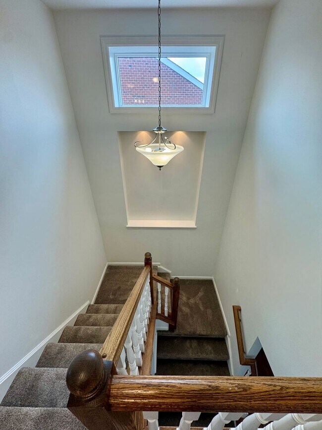 Building Photo - Move-In Ready Wexford Home Featuring Modern Updates and an Attached Two-Car