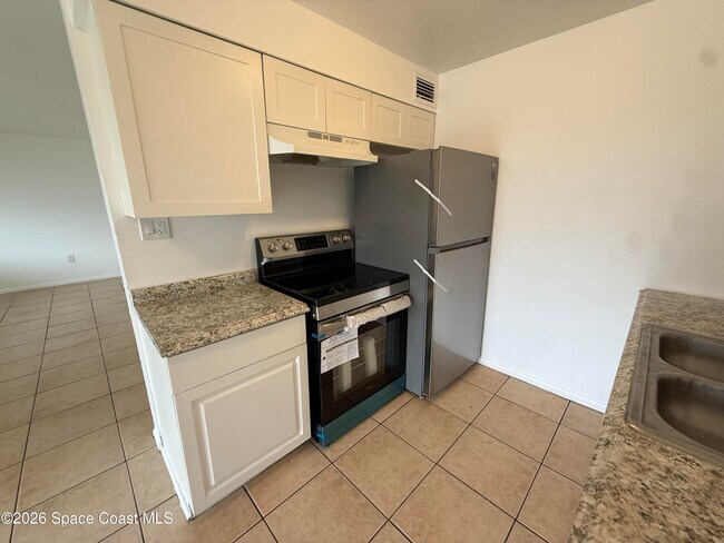 Building Photo - 180 Minna Ln
