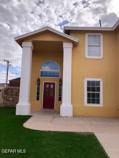 Building Photo - 13700 Paseo Rico Cir