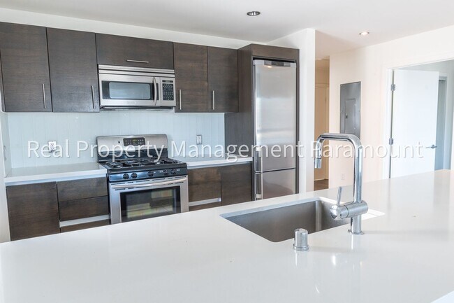 Building Photo - 1700 Sawtelle Blvd