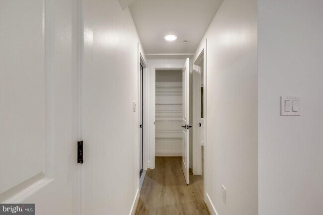 Building Photo - 4416 15th St NW