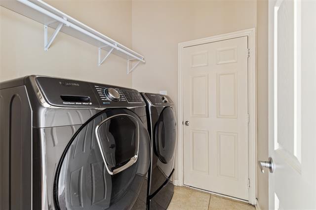 Building Photo - 2046 Pontchartrain Dr