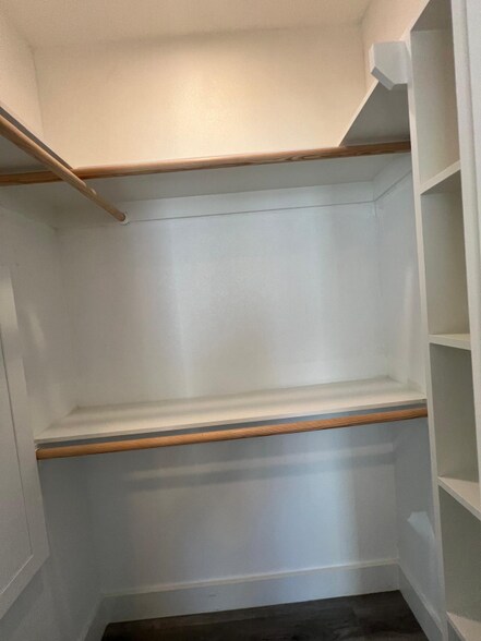 Building Photo - 405 Richlands way