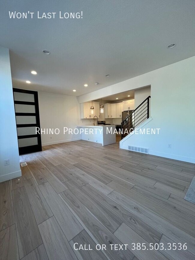 Building Photo - 4634 Locust Hls Ct